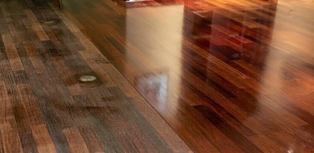 Hardwood floor deep cleaning